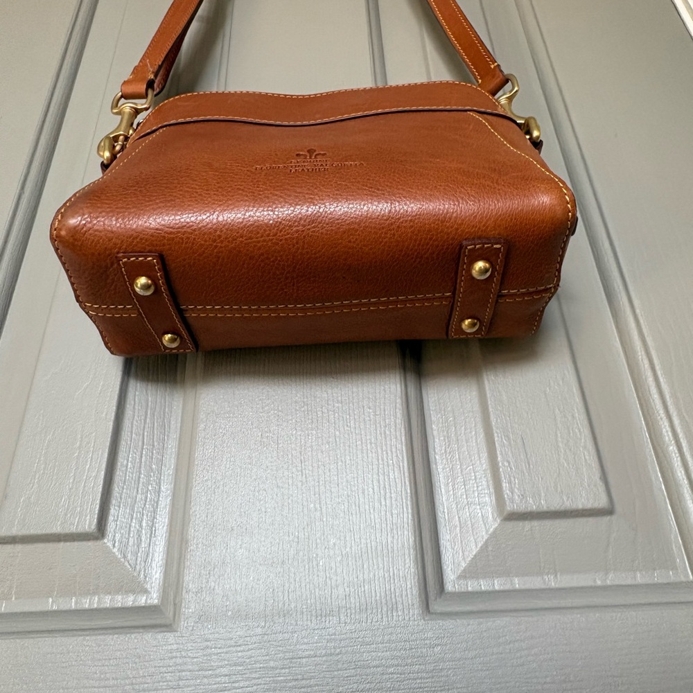 Dooney & Bourke Florentine Cameron Crossbody Bag Brown Leather - Picture 7 of 11